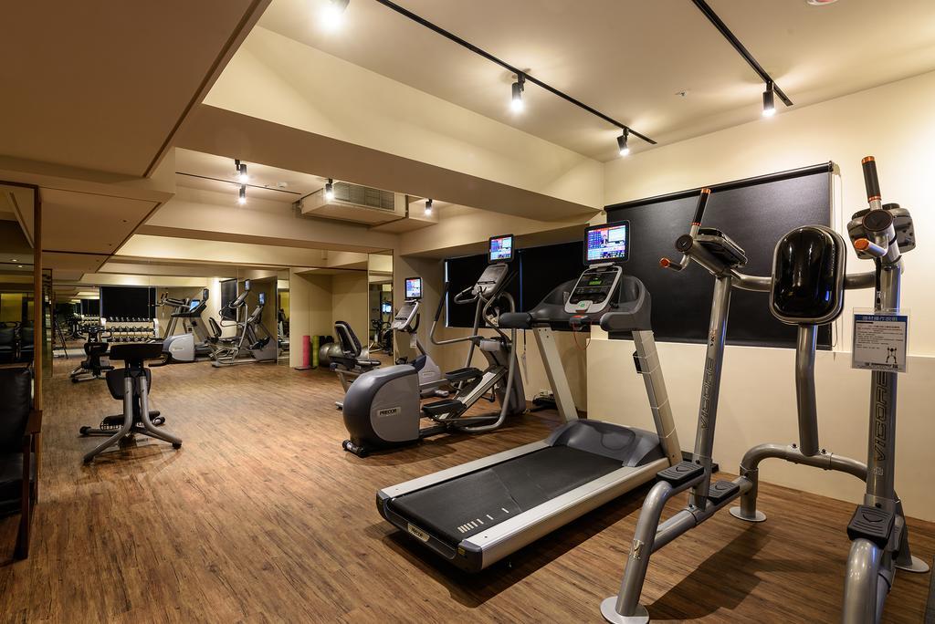 Inhouse Hotel Đài Trung Ngoại thất bức ảnh