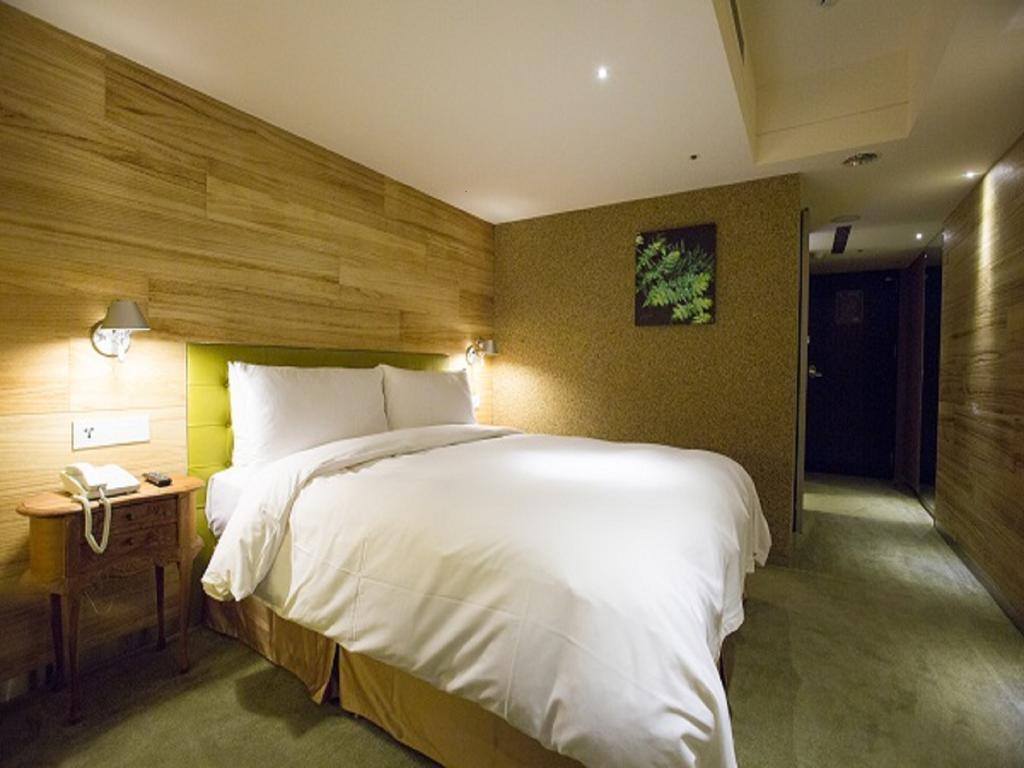 Inhouse Hotel Đài Trung Ngoại thất bức ảnh