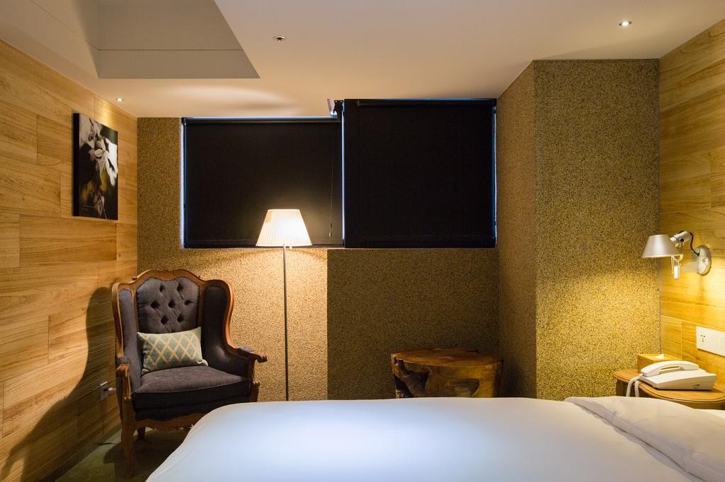 Inhouse Hotel Đài Trung Ngoại thất bức ảnh