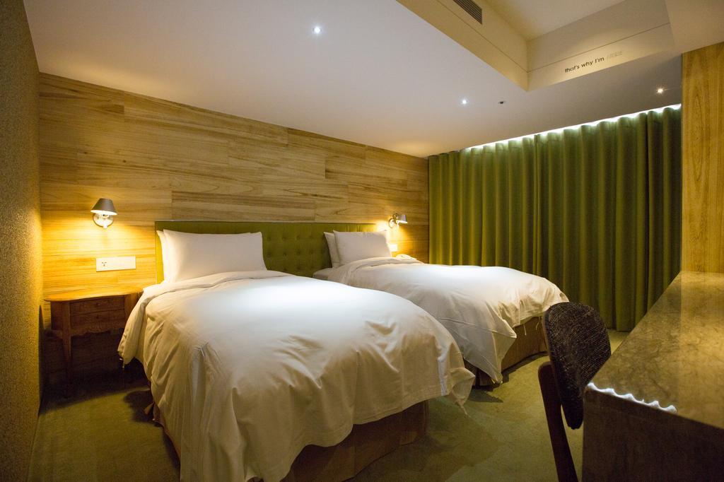 Inhouse Hotel Đài Trung Ngoại thất bức ảnh